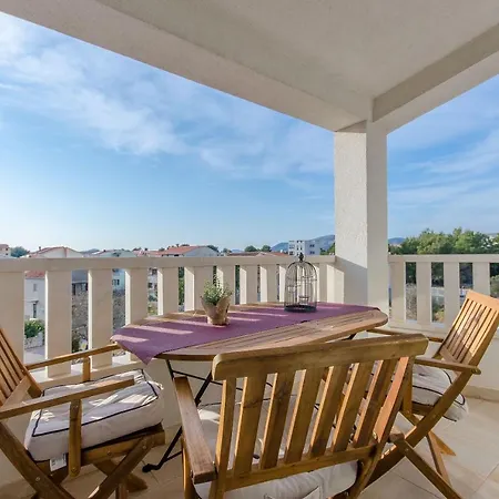 Prestige Apartment *