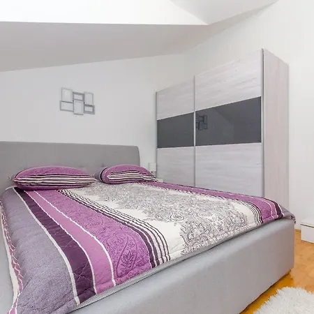 Apartment Prestige
